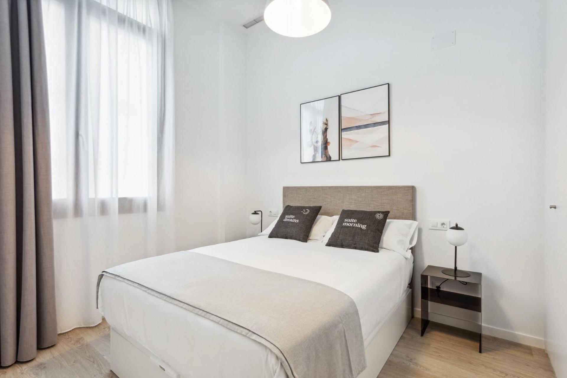 Limehome Valencia Calle De Cadiz Pokoj fotografie