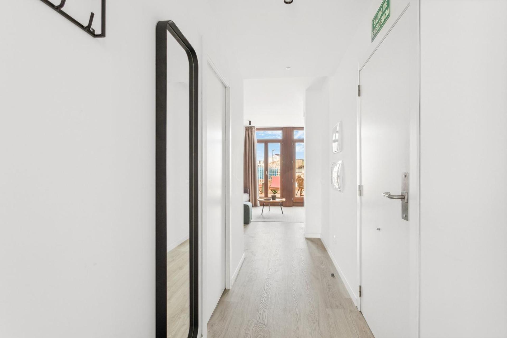 Limehome Valencia Calle De Cadiz Pokoj fotografie